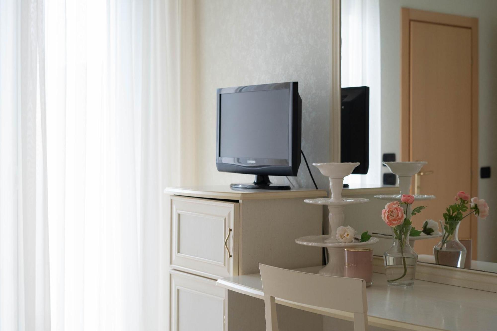 Hotel Mondial Bellaria-Igea Marina Luaran gambar